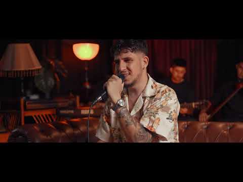 Zeynep Bastık, Emir Can İğrek - Dargın (Official Video)