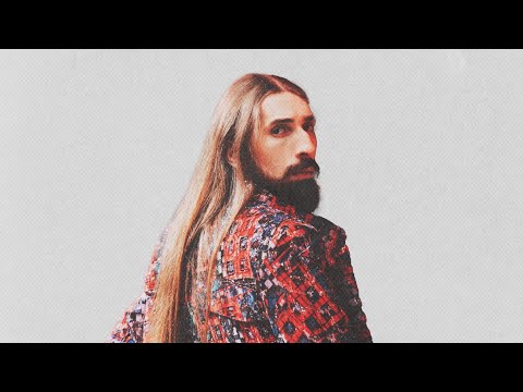Masamda Resmin - Kurtuluş Kuş & Nezaket Kuş